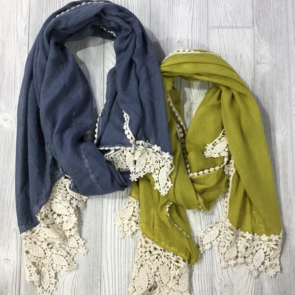 rev 320 Accessories - Embroidered Trim Accent Scarf